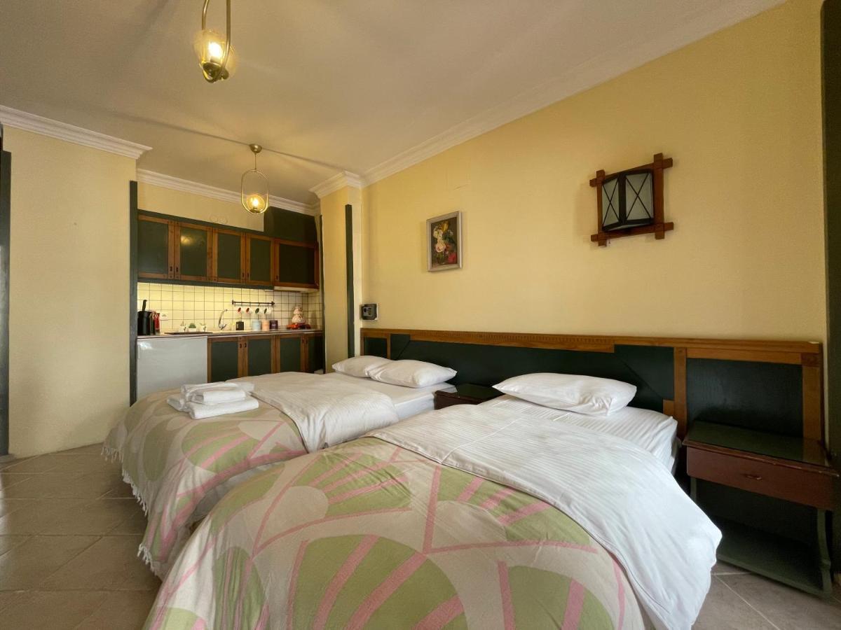 Amphora Rooms โฟชา ภายนอก รูปภาพ