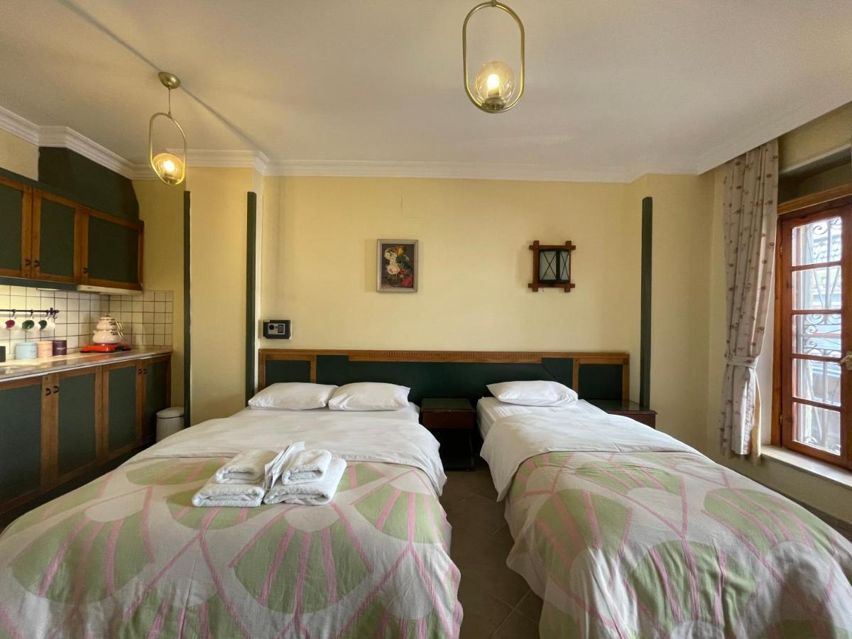 Amphora Rooms โฟชา ภายนอก รูปภาพ