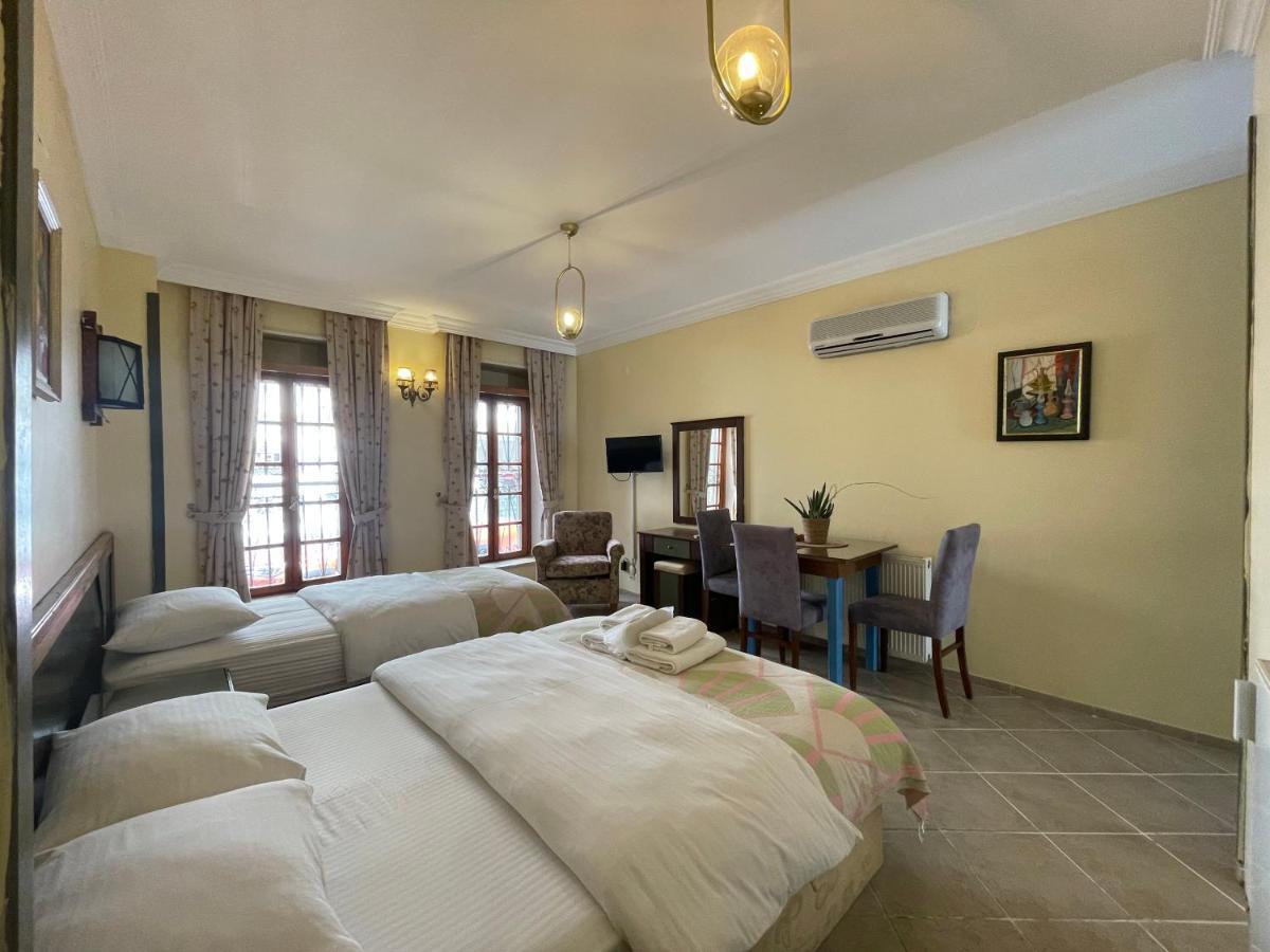 Amphora Rooms โฟชา ภายนอก รูปภาพ